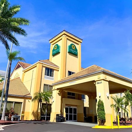 La Quinta By Wyndham Orlando Universal Area - Free Shuttle To Universal Exterior foto