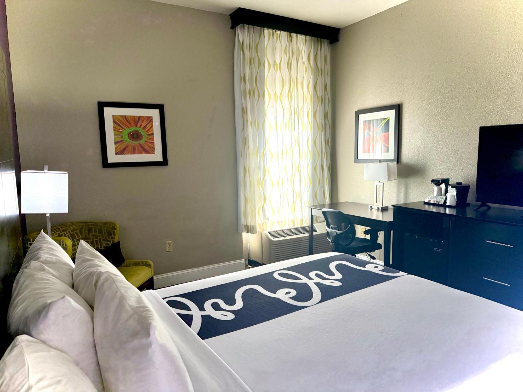La Quinta By Wyndham Orlando Universal Area - Free Shuttle To Universal Exterior foto