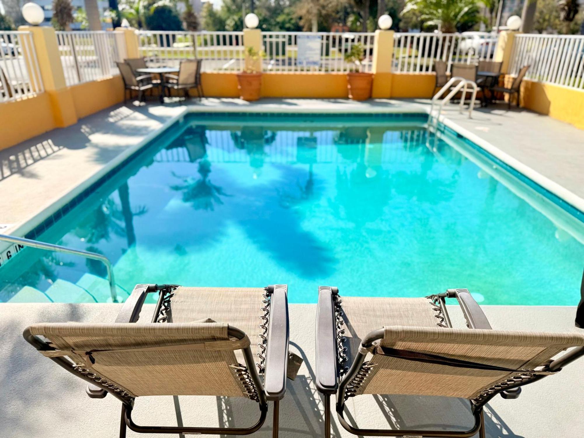 La Quinta By Wyndham Orlando Universal Area - Free Shuttle To Universal Exterior foto