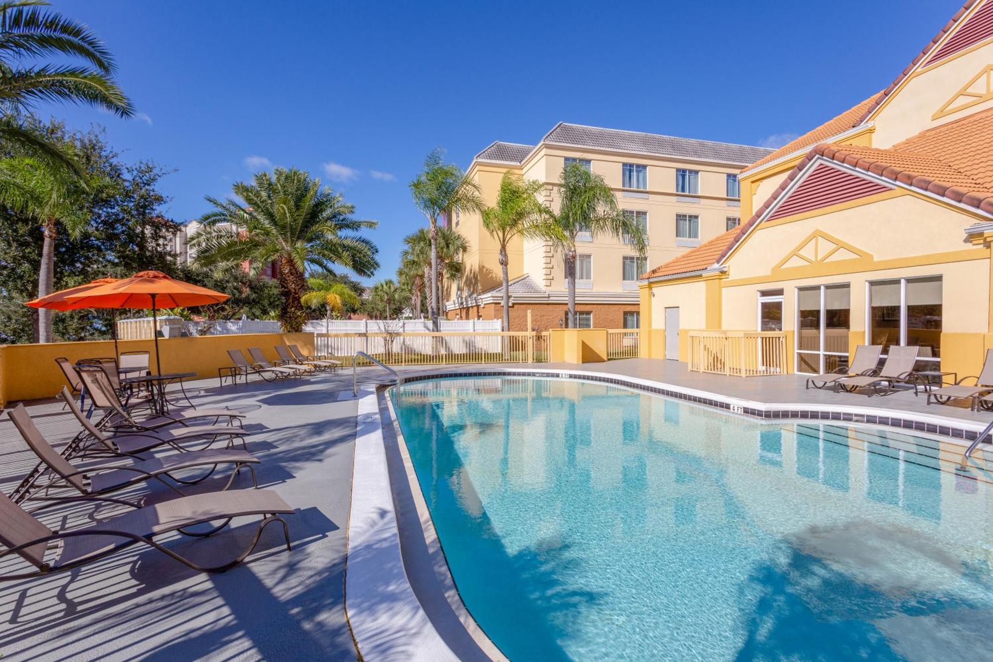 La Quinta By Wyndham Orlando Universal Area - Free Shuttle To Universal Exterior foto