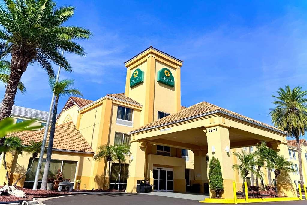 La Quinta By Wyndham Orlando Universal Area - Free Shuttle To Universal Exterior foto